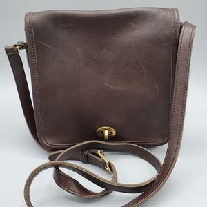 Vintage COACH companion purse.